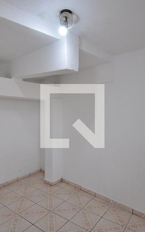 Casa para alugar com 30m², 1 quarto e sem vagaSala/Quarto