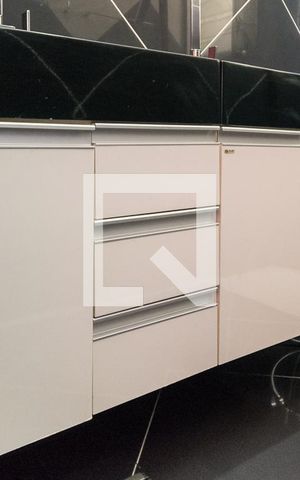 Apartamento à venda com 77m², 2 quartos e 2 vagasBanheiro