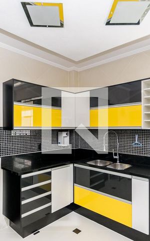 Apartamento à venda com 77m², 2 quartos e 2 vagasCozinha