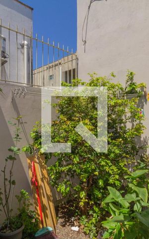 Casa para alugar com 57m², 2 quartos e 1 vaga Casa para alugar com 57m², 2 quartos e 1 vagaQuintal