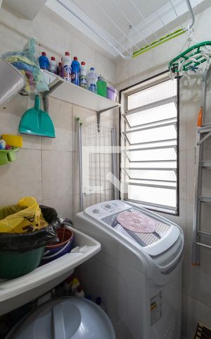 Apartamento para alugar com 51m², 2 quartos e 1 vaga Apartamento para alugar com 51m², 2 quartos e 1 vagaÁrea de Serviço