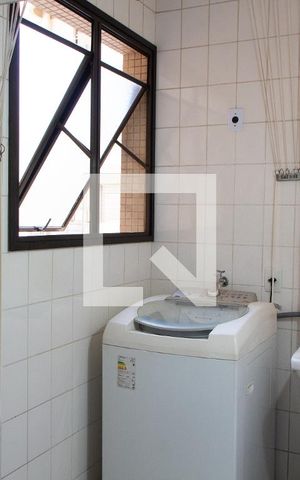 Apartamento à venda com 114m², 3 quartos e 1 vaga Apartamento à venda com 114m², 3 quartos e 1 vagaÁREA DE SERVIÇO