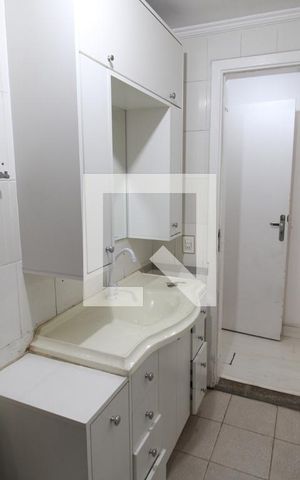 Apartamento à venda com 160m², 3 quartos e 3 vagasBanheiro 1