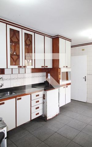Apartamento à venda com 160m², 3 quartos e 3 vagasCozinha