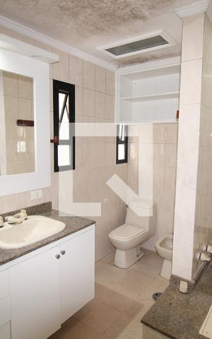 Apartamento à venda com 160m², 3 quartos e 3 vagasBanheiro 2
