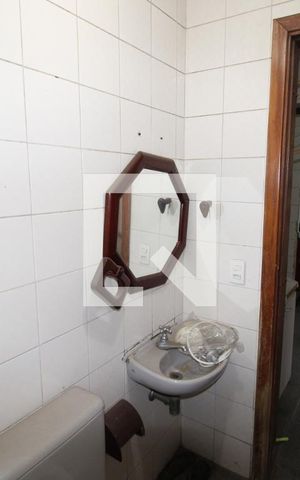 Apartamento à venda com 160m², 3 quartos e 3 vagasÁrea de Serviço - Banheiro