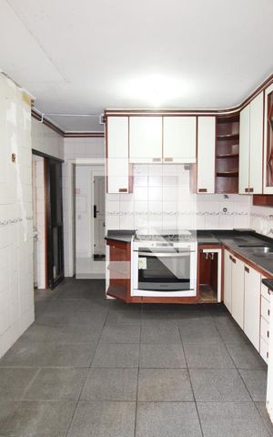 Apartamento à venda com 160m², 3 quartos e 3 vagasCozinha
