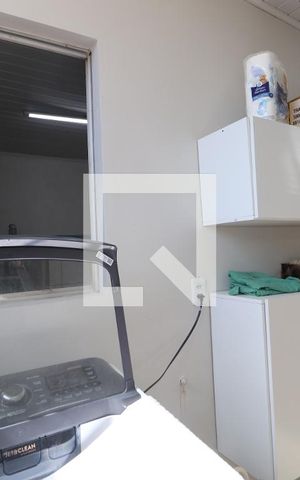 Casa à venda com 200m², 4 quartos e 2 vagasÁrea de Serviço