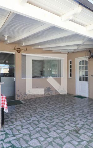 Casa à venda com 200m², 4 quartos e 2 vagasÁrea comum - Churrasqueira