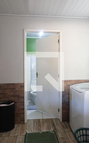 Casa à venda com 200m², 4 quartos e 2 vagasLavanderia