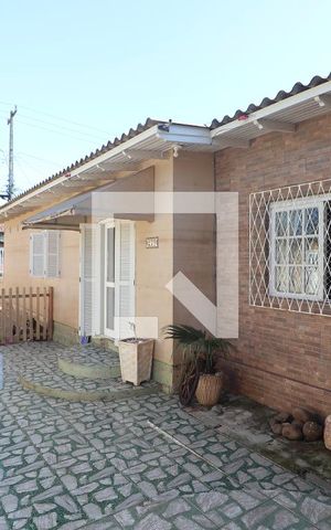 Casa à venda com 200m², 4 quartos e 2 vagasÁrea externa