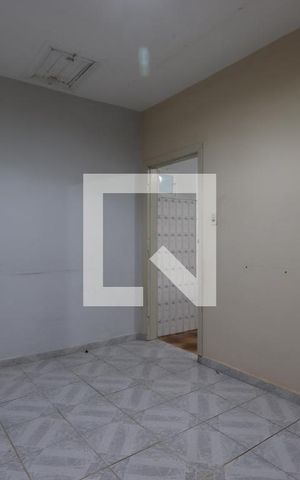 Casa à venda com 110m², 2 quartos e sem vagaSala