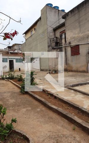Casa à venda com 110m², 2 quartos e sem vagaQuintal/Jardim