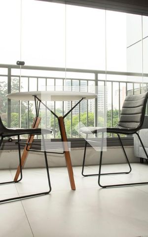 Studio para alugar com 35m², 1 quarto e sem vaga Studio para alugar com 35m², 1 quarto e sem vagaVaranda do Studio