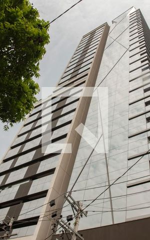 Studio para alugar com 27m², 1 quarto e sem vaga Studio para alugar com 27m², 1 quarto e sem vagaFachada