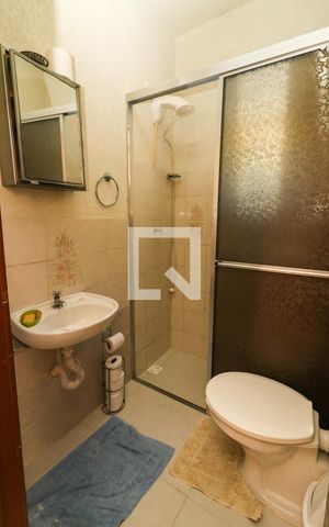 Casa para alugar com 302m², 3 quartos e 3 vagas Casa para alugar com 302m², 3 quartos e 3 vagasBanheiro de serviço