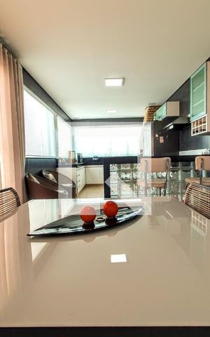 Apartamento à venda com 255m², 5 quartos e 4 vagasÁrea Gourmet