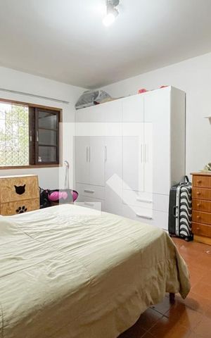 Casa à venda com 280m², 2 quartos e 2 vagas Casa à venda com 280m², 2 quartos e 2 vagasQuarto 1