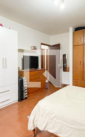 Casa à venda com 280m², 2 quartos e 2 vagas Casa à venda com 280m², 2 quartos e 2 vagasQuarto 1