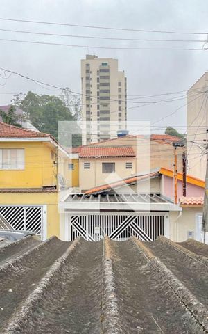 Casa à venda com 280m², 2 quartos e 2 vagas Casa à venda com 280m², 2 quartos e 2 vagasVista - Quarto 1