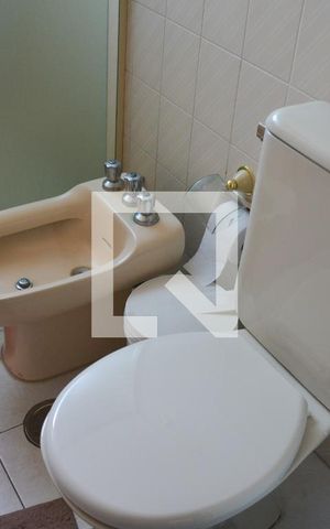 Apartamento à venda com 146m², 3 quartos e 2 vagas Apartamento à venda com 146m², 3 quartos e 2 vagasBanheiro 2