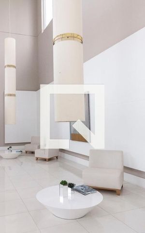 Apartamento à venda com 71m², 2 quartos e 2 vagasCondomínio - Hall