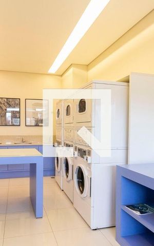 Apartamento à venda com 71m², 2 quartos e 2 vagasCondomínio - Lavanderia