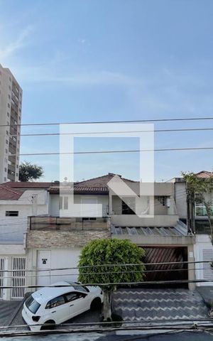 Casa à venda com 170m², 3 quartos e 2 vagas Casa à venda com 170m², 3 quartos e 2 vagasVista da Sacada - Suíte