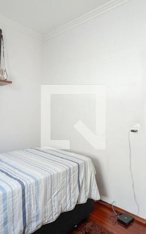 Casa à venda com 170m², 3 quartos e 2 vagas Casa à venda com 170m², 3 quartos e 2 vagasQuarto 2