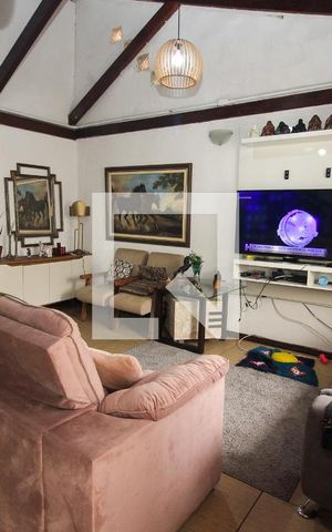 Casa à venda com 147m², 4 quartos e 4 vagasSala 2