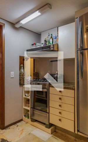 Casa de condomínio à venda com 220m², 4 quartos e 2 vagas Casa de condomínio à venda com 220m², 4 quartos e 2 vagasCozinha