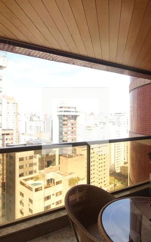 Apartamento à venda com 276m², 4 quartos e 4 vagasVaranda 
