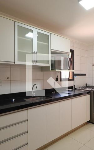 Apartamento para alugar com 176m², 4 quartos e 2 vagasCozinha