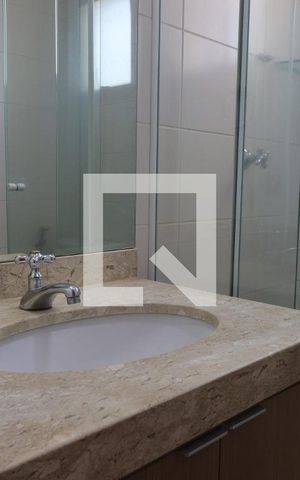 Apartamento para alugar com 176m², 4 quartos e 2 vagasBanheiro da Suíte 1