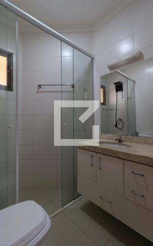Apartamento para alugar com 176m², 4 quartos e 2 vagasBanheiro da Suíte 4