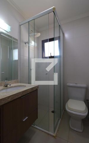 Apartamento para alugar com 176m², 4 quartos e 2 vagasBanheiro da Suíte 1