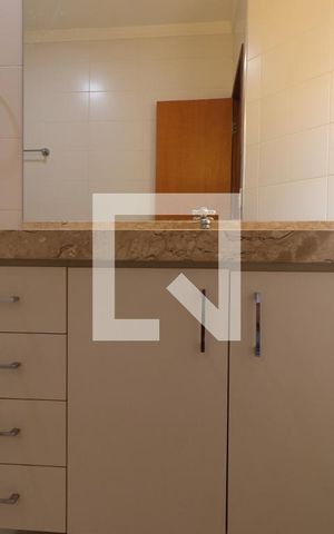 Apartamento para alugar com 176m², 4 quartos e 2 vagasBanheiro da Suíte 3
