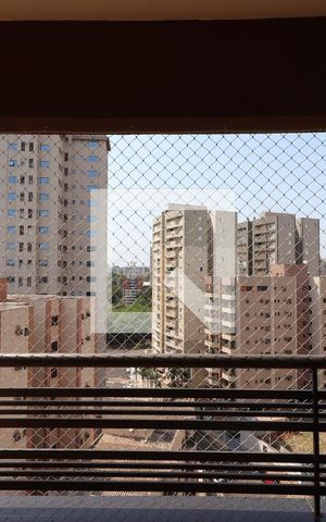Apartamento para alugar com 176m², 4 quartos e 2 vagasVaranda
