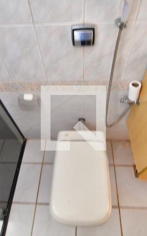 Casa à venda com 395m², 3 quartos e 2 vagasBanheiro 2