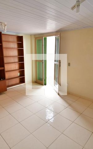 Casa à venda com 395m², 3 quartos e 2 vagasQuarto de Serviço
