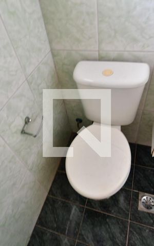 Casa à venda com 395m², 3 quartos e 2 vagasBanheiro de serviço 2