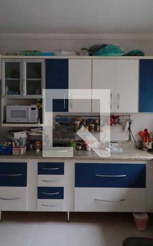 Casa à venda com 76m², 2 quartos e 1 vagaCozinha