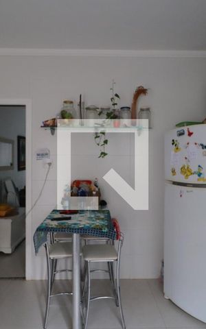 Casa à venda com 76m², 2 quartos e 1 vagaCozinha
