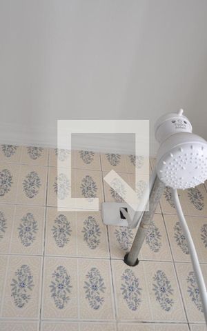 Apartamento para alugar com 94m², 2 quartos e sem vagaBanheiro