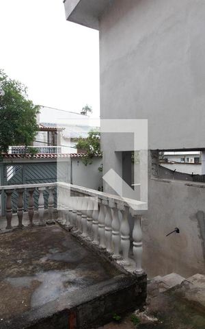 Casa à venda com 216m², 3 quartos e 2 vagas Casa à venda com 216m², 3 quartos e 2 vagasQuintal