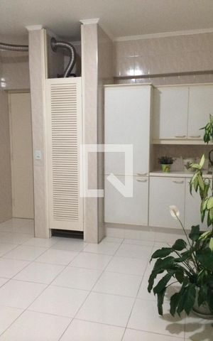 Apartamento à venda com 240m², 4 quartos e 4 vagas Apartamento à venda com 240m², 4 quartos e 4 vagasFoto 13
