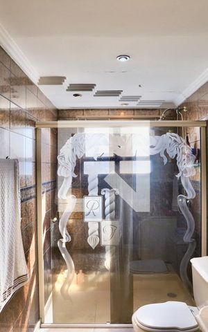 Apartamento à venda com 134m², 3 quartos e 2 vagas Apartamento à venda com 134m², 3 quartos e 2 vagasBanheiro do Quarto 2