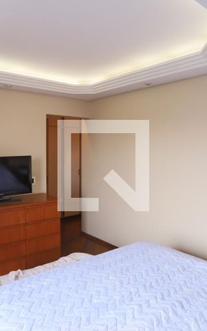 Apartamento à venda com 134m², 3 quartos e 2 vagas Apartamento à venda com 134m², 3 quartos e 2 vagasQuarto 2