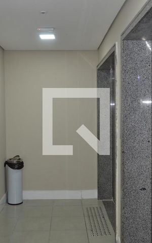 Apartamento para alugar com 39m², 2 quartos e sem vagaElevadores