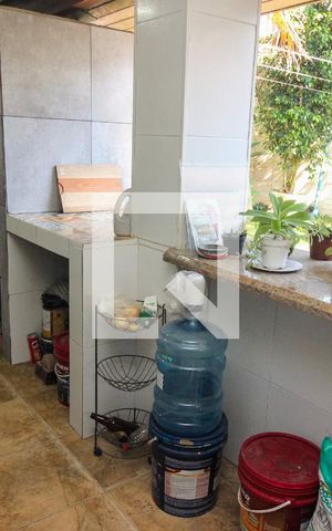 Casa de condomínio à venda com 177m², 3 quartos e 2 vagas Casa de condomínio à venda com 177m², 3 quartos e 2 vagasVaranda